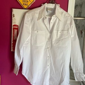 Vintage women’s white blouse with a pearl collar, pearl buttons